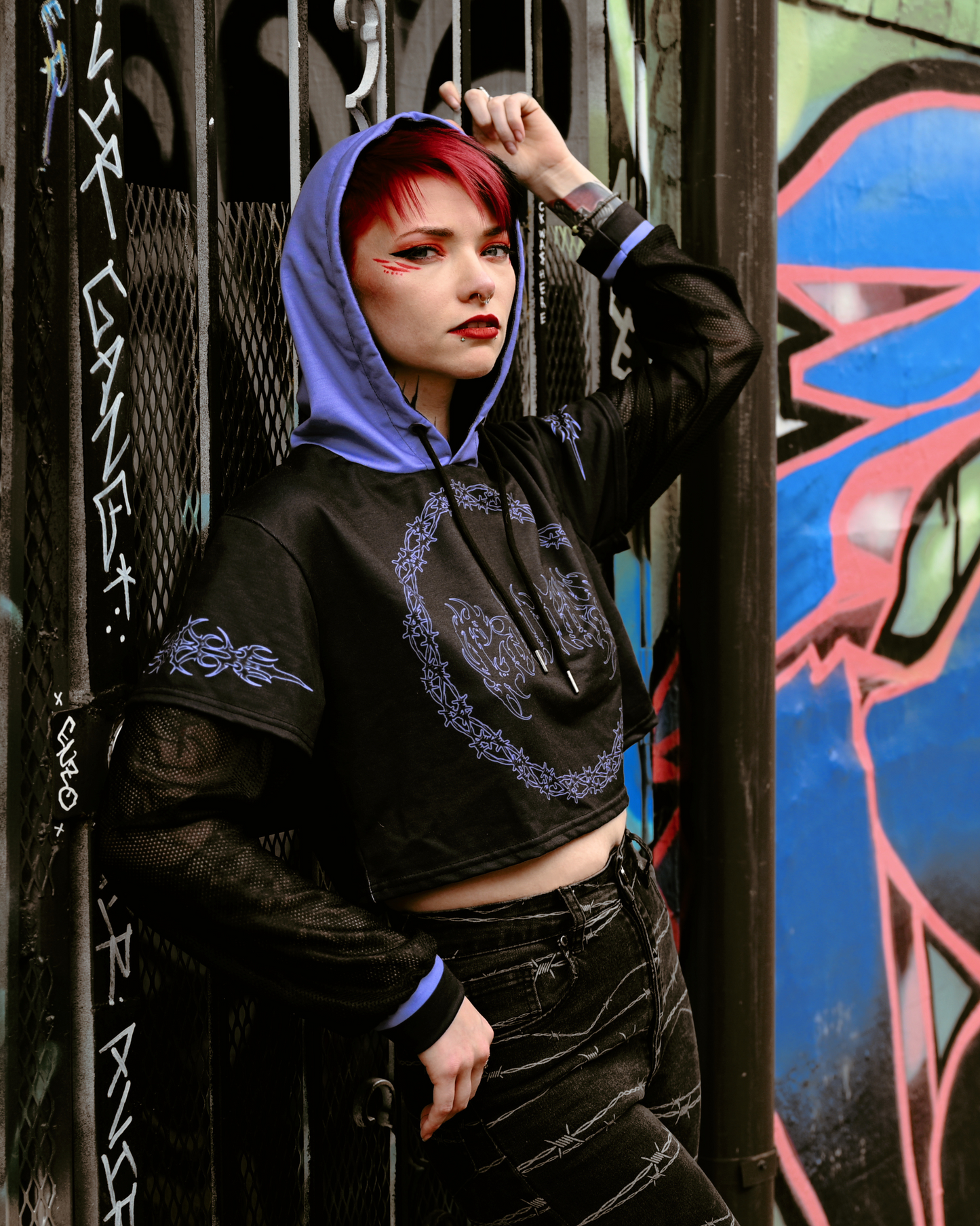 Hex Mesh Sleeve Cropped Hoodie